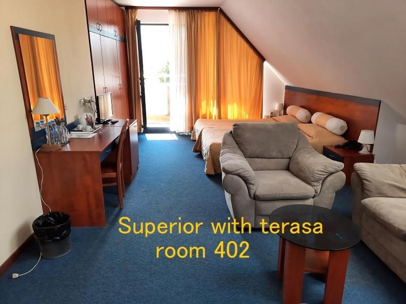 Hotel Latinka 3*